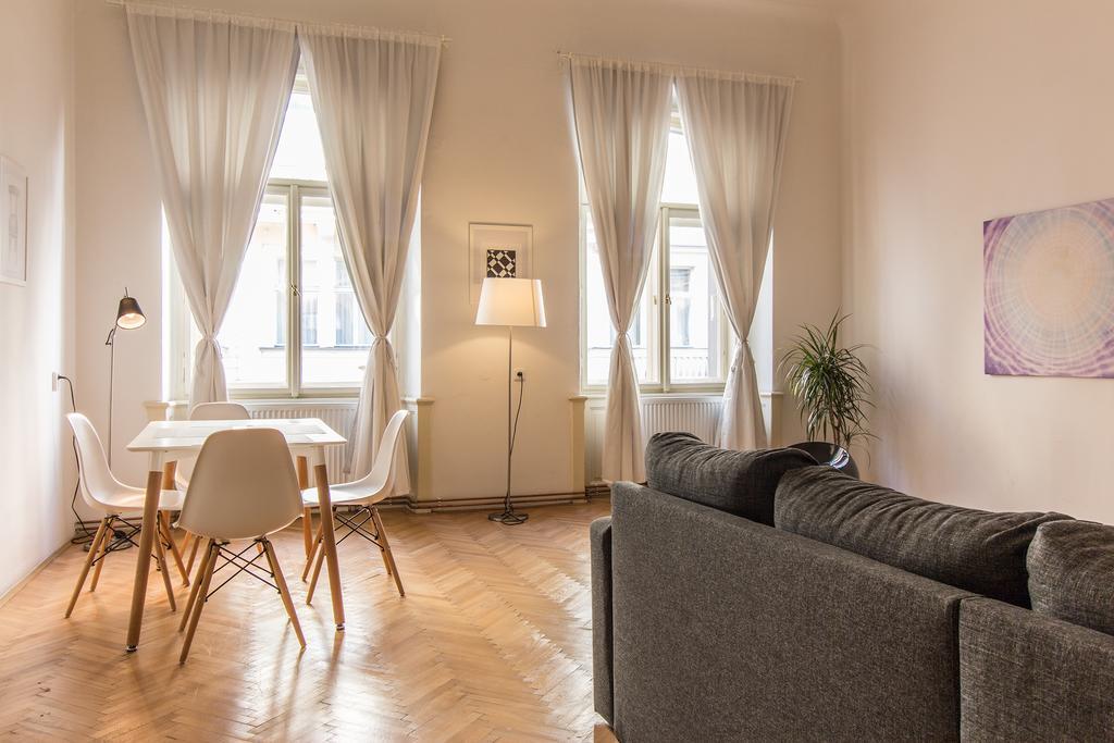 Mighty Prague Apartments Truhlarska Экстерьер фото