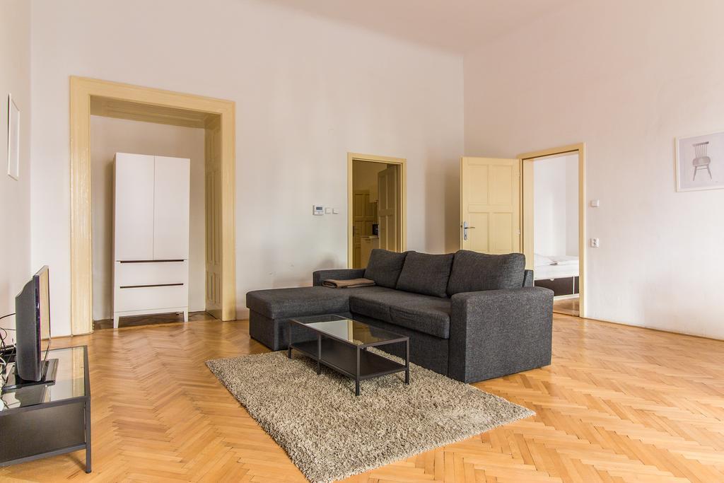 Mighty Prague Apartments Truhlarska Экстерьер фото