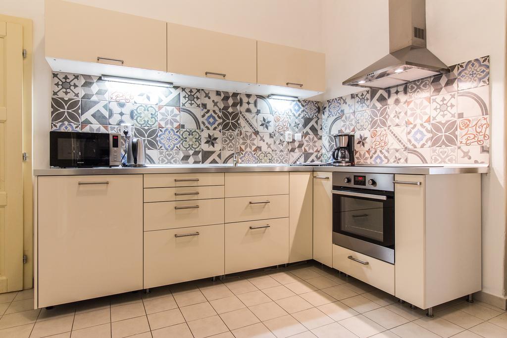 Mighty Prague Apartments Truhlarska Экстерьер фото