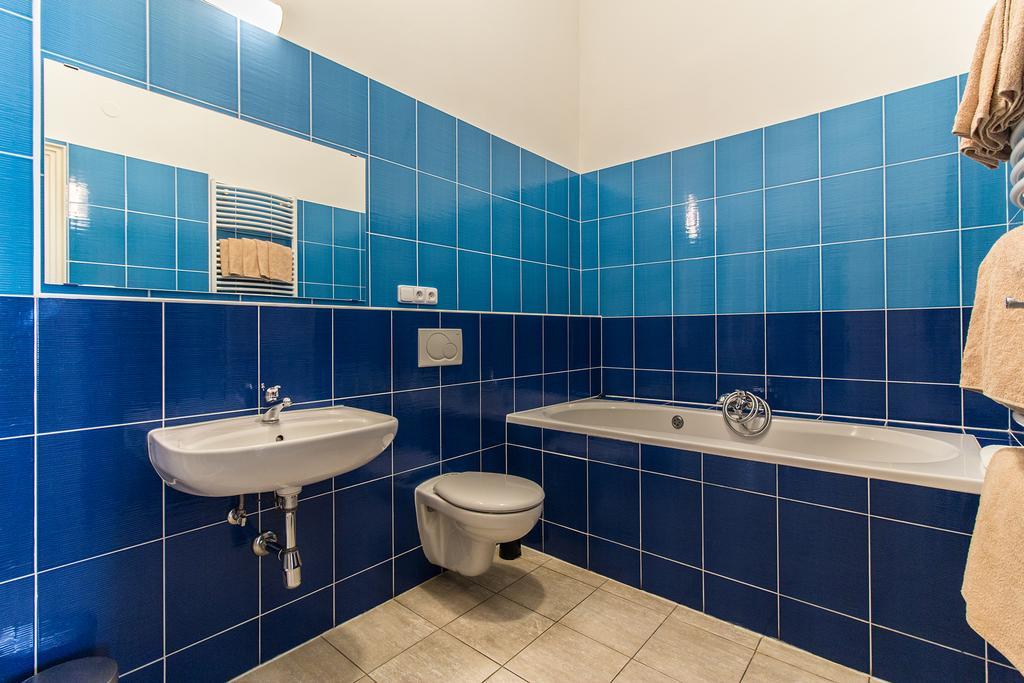 Mighty Prague Apartments Truhlarska Экстерьер фото