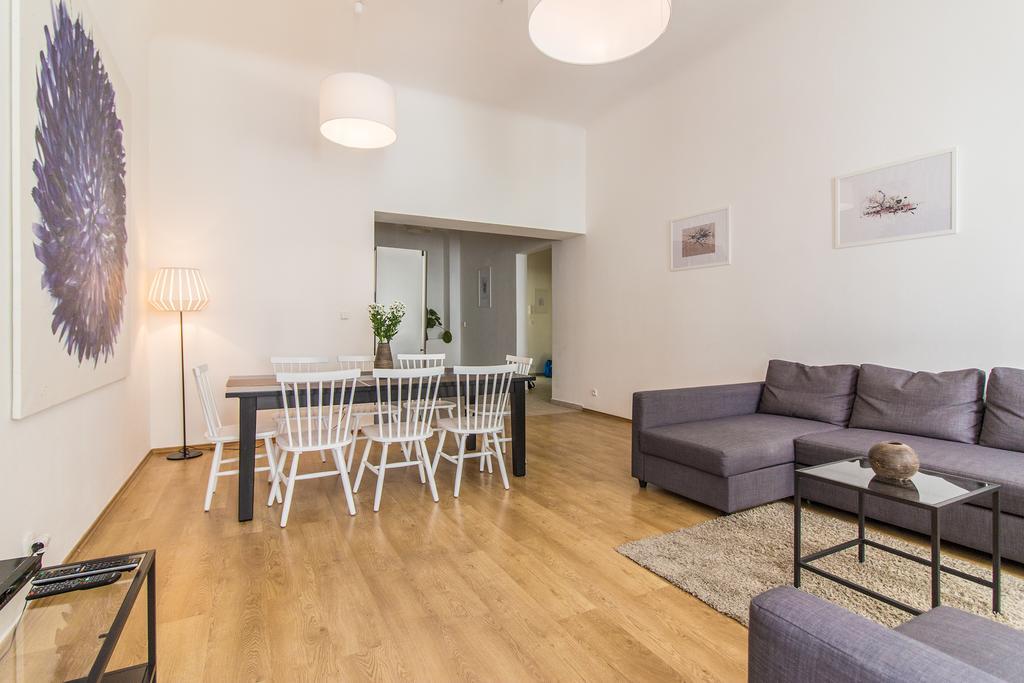 Mighty Prague Apartments Truhlarska Экстерьер фото